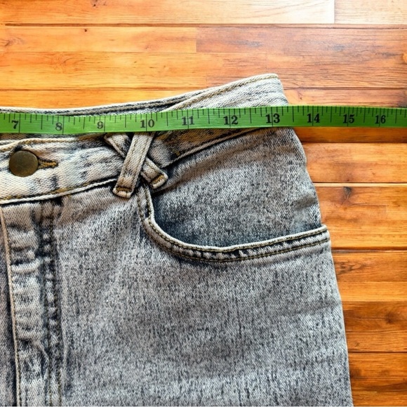 VINTAGE Frederick’s of Hollywood Lace-Up Acid Wash Jeans - Junior Size S - Picture 4 of 9